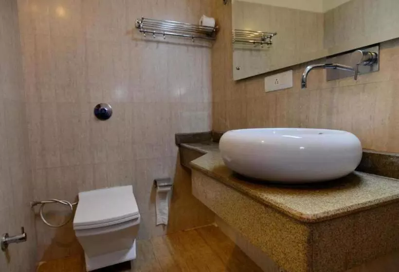 هتل Diamond Inn