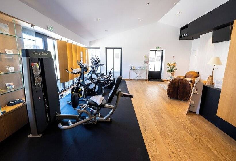 فندق Elegance Suites