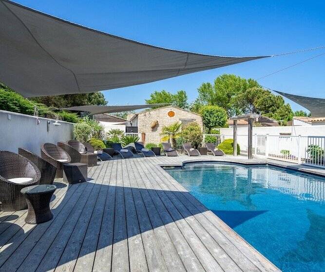 فندق Elegance Suites