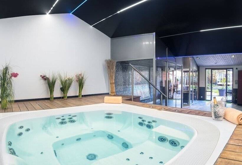 فندق Elegance Suites