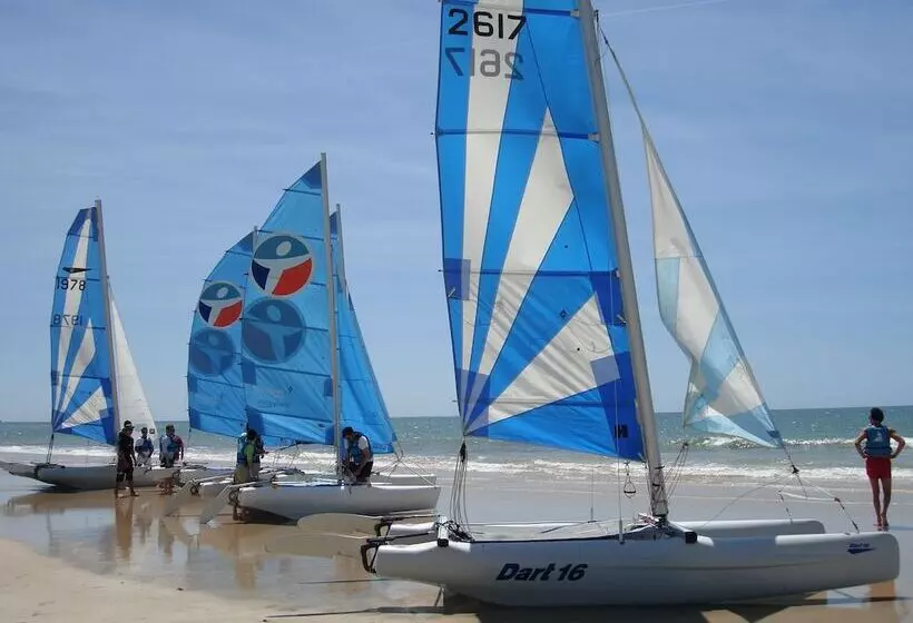 Hotel Elegance Suites