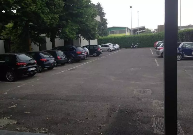 酒店 Excel Residence Next