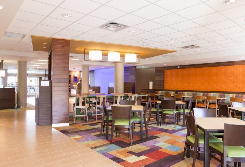 Отель Fairfield By Marriott The Dalles