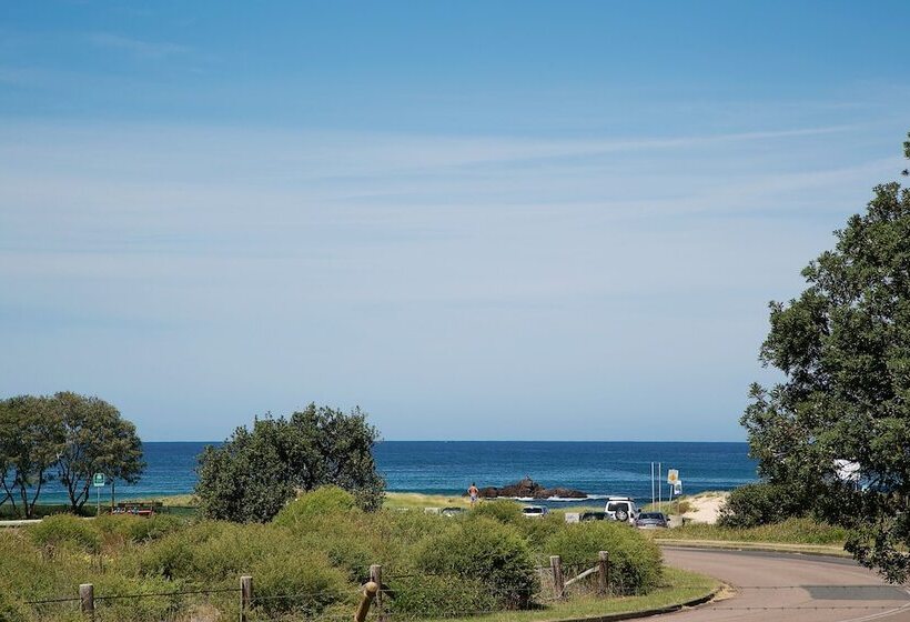 فندق Birubi Beach Holiday Park