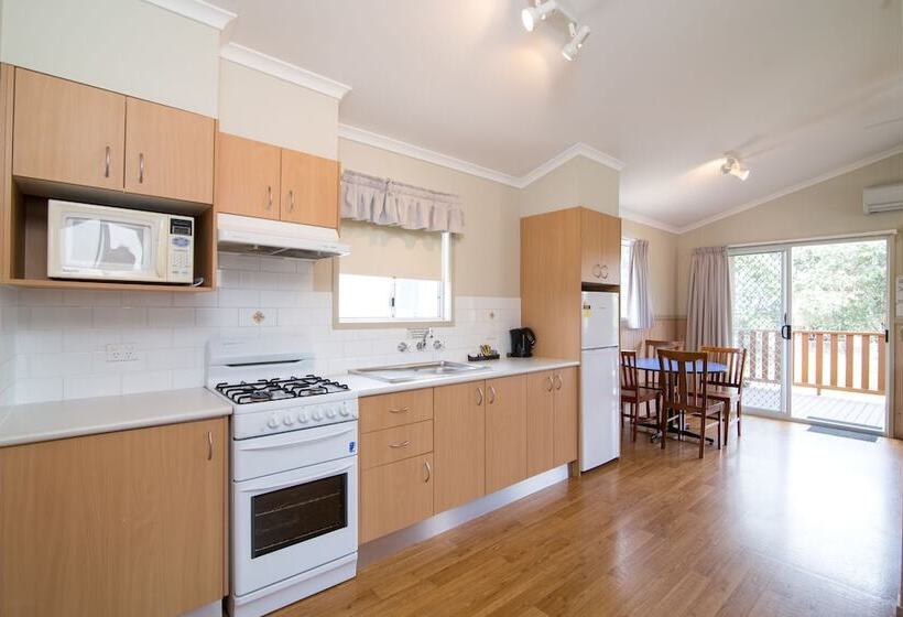 فندق Birubi Beach Holiday Park