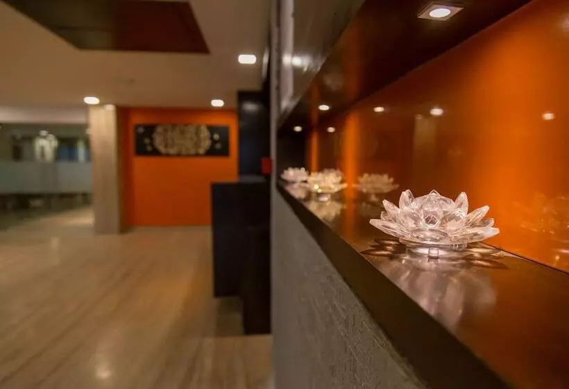 酒店 Ginger Ahmedabad Satellite