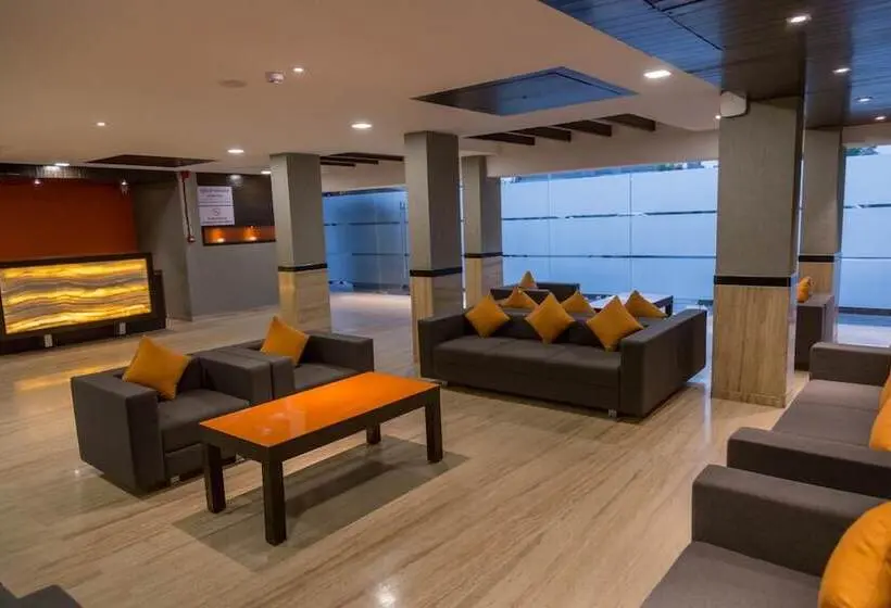 Hotelli Ginger Ahmedabad Satellite
