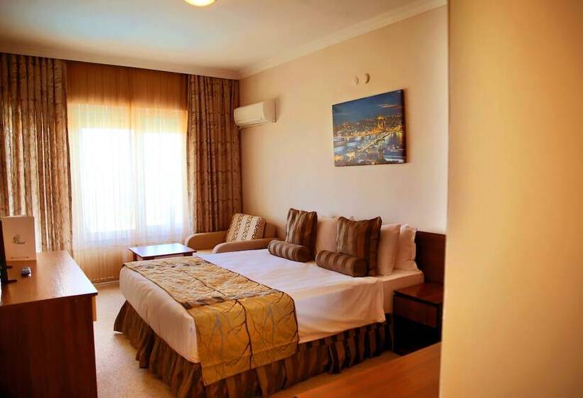 בית מלון כפרי Grand Sile