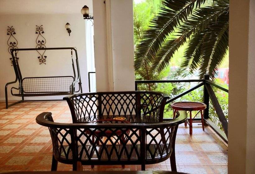 בית מלון כפרי Grand Sile