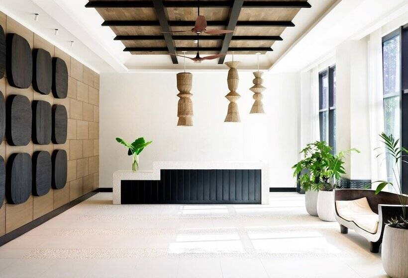 هتل Kimpton   Grand Roatan Resort And Spa