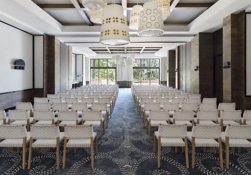 هتل Kimpton   Grand Roatan Resort And Spa