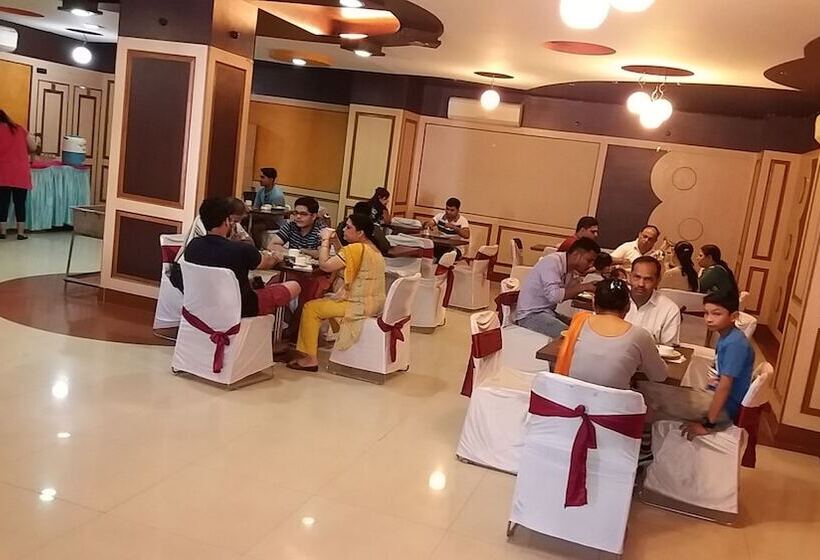 فندق Kings Corner