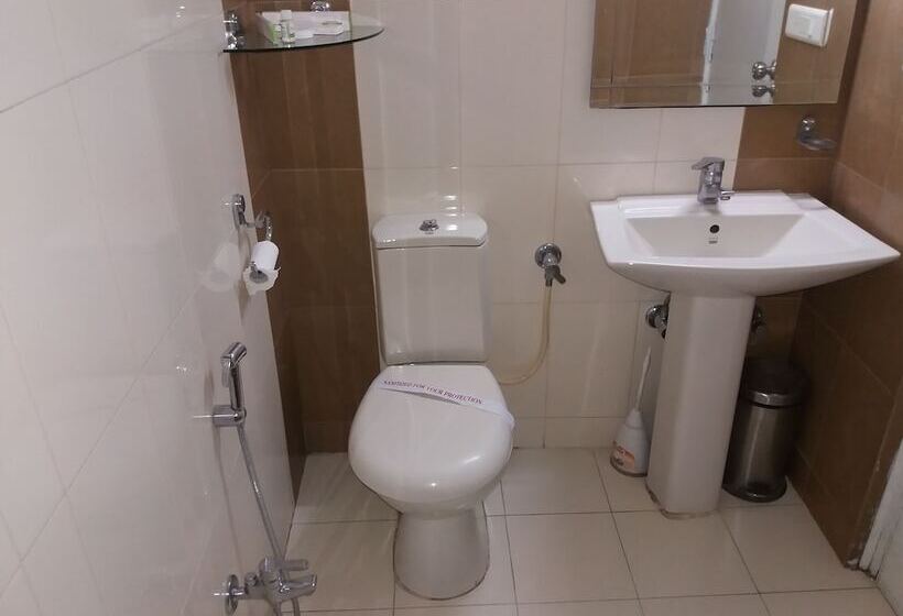 فندق Kings Corner