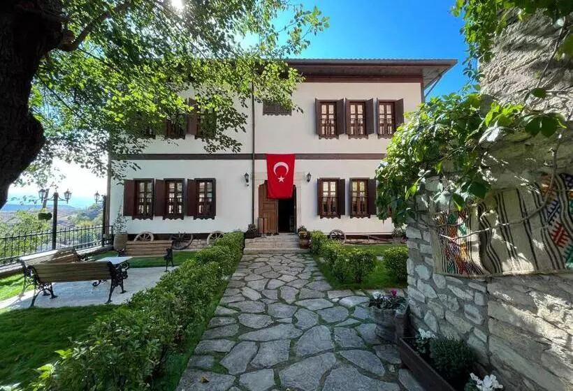 ホテル Leyla Hanım Konağı