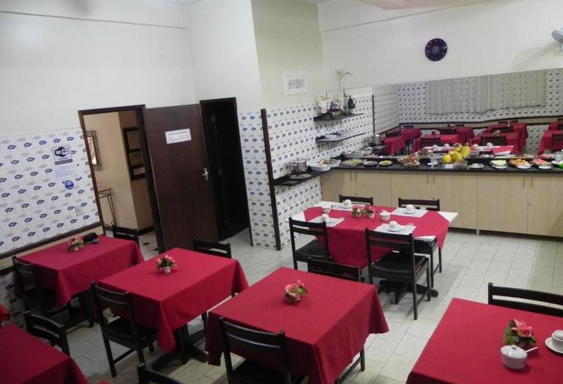 فندق Meridiano V