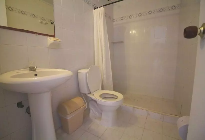 호텔 On Vacation Coral Flower