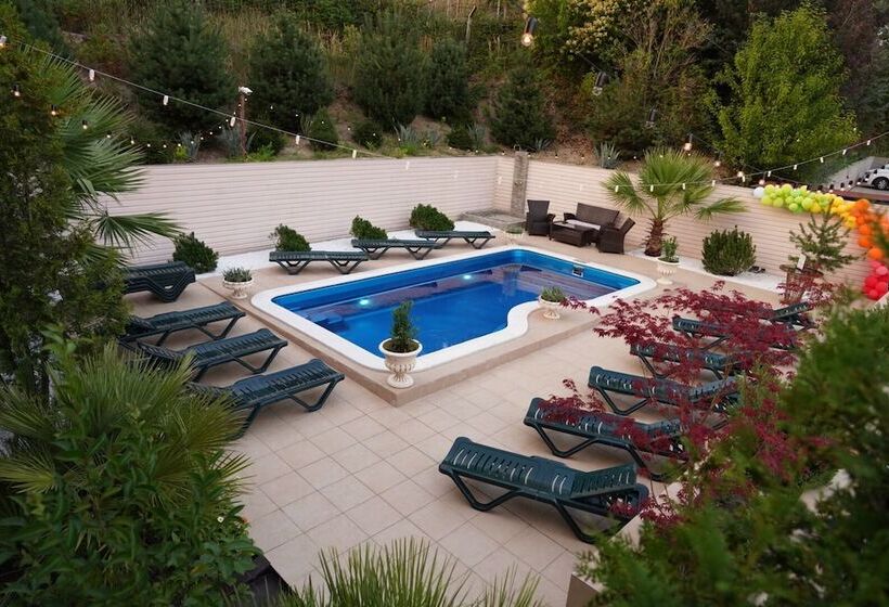 فندق Papaya Park