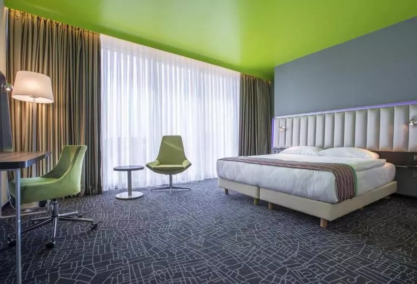 ホテル Park Inn By Radisson Istanbul Ataturk Airport