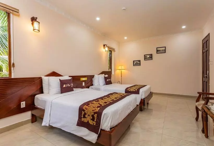هتل Phu Van Resort & Spa