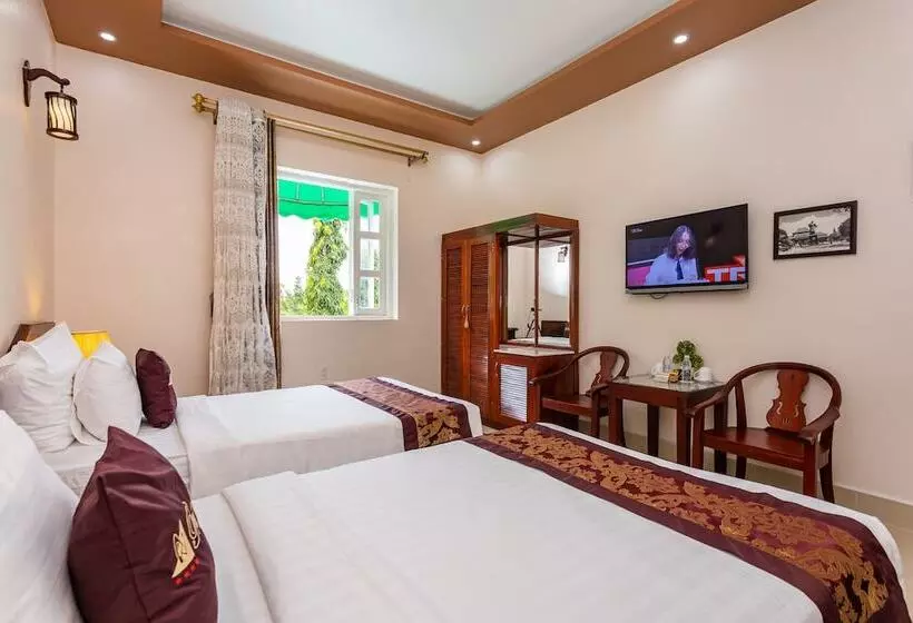 هتل Phu Van Resort & Spa