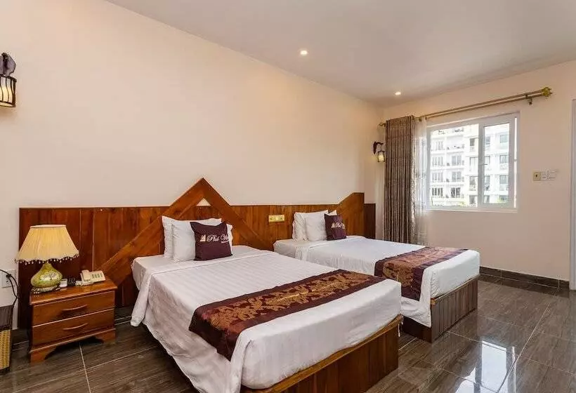 هتل Phu Van Resort & Spa