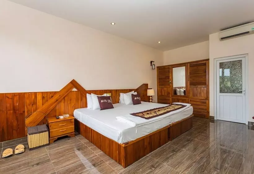 هتل Phu Van Resort & Spa