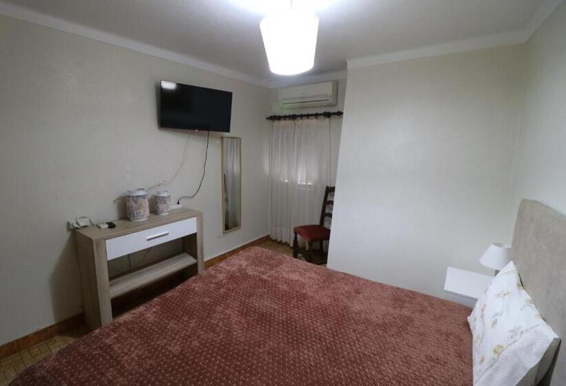 فندق Residencial Miguel José