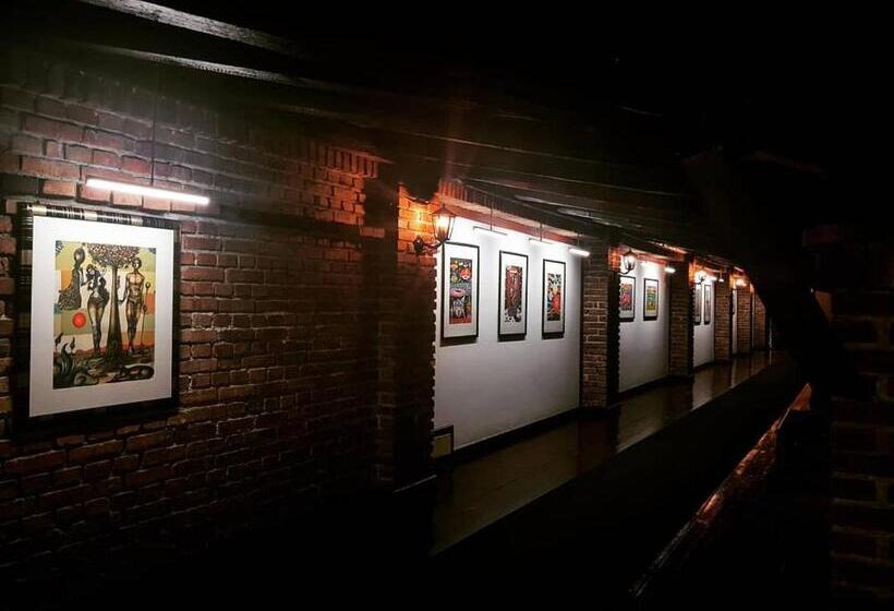 酒店 Restaurant Bujtina E Gjelit