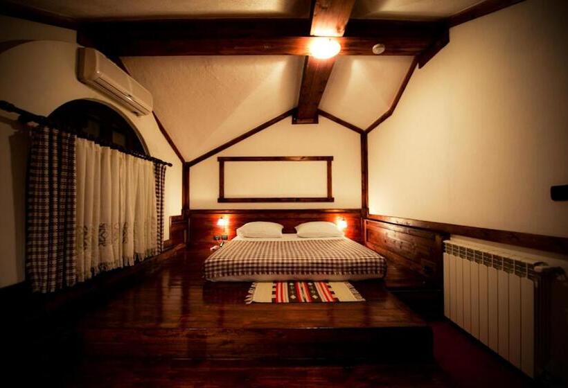 هتل Restaurant Bujtina E Gjelit