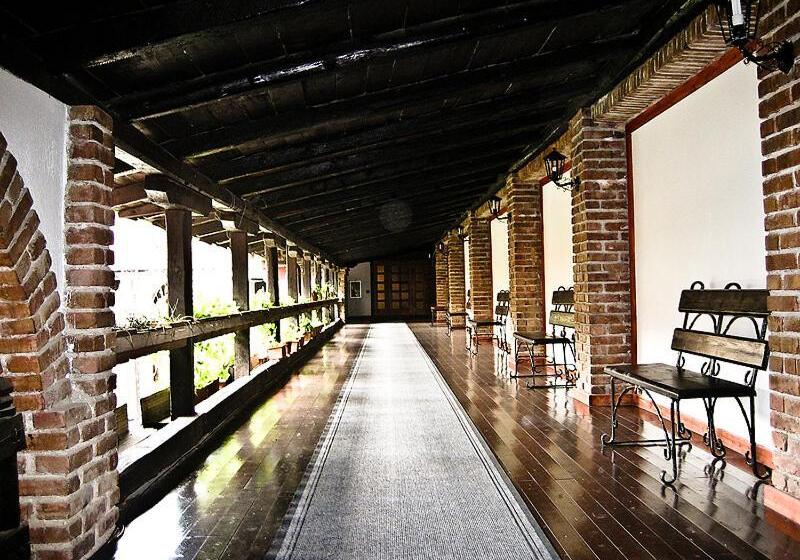 酒店 Restaurant Bujtina E Gjelit