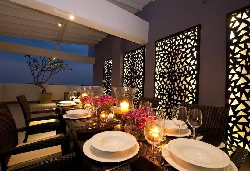 בית מלון כפרי The Beach Apartments