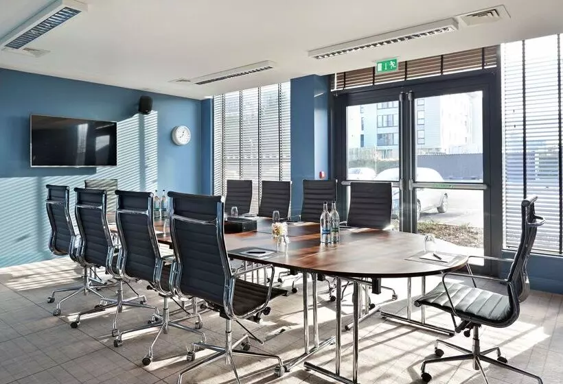 Village Hotel Aberdeen