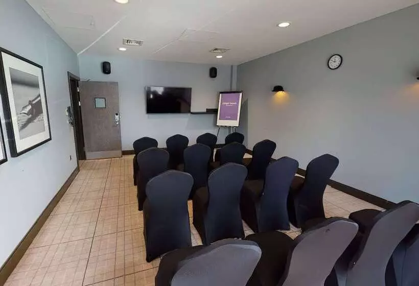 Village Hotel Aberdeen