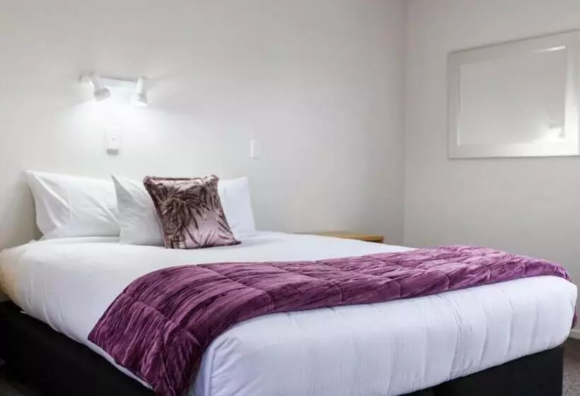 مُتل Drovers Motor Inn