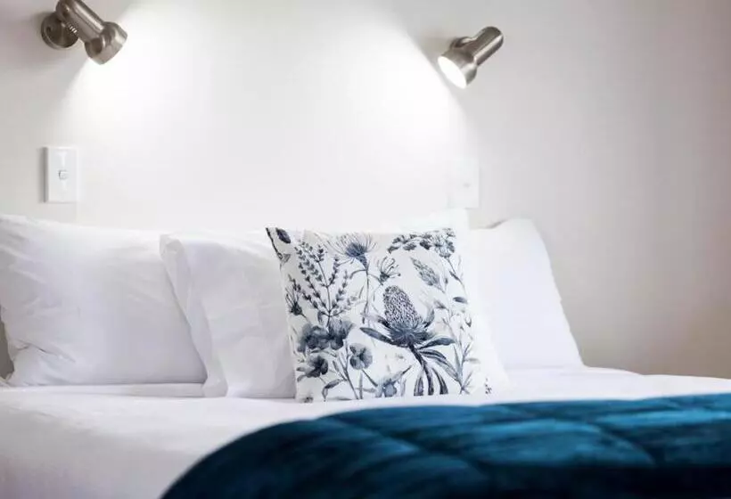 مُتل Drovers Motor Inn