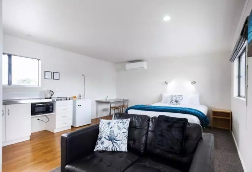 مُتل Drovers Motor Inn