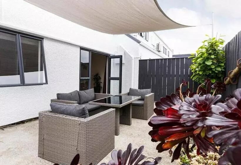 مُتل Drovers Motor Inn