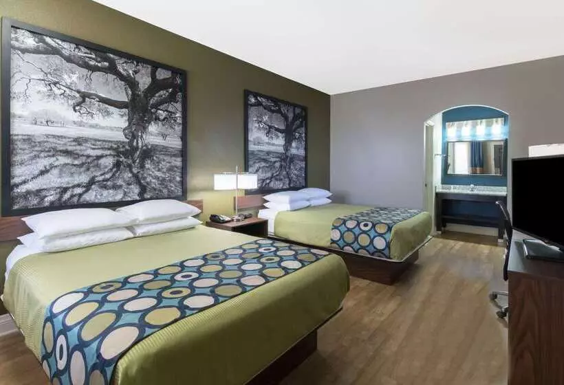 モーテル Super 8 By Wyndham San Antonio Near Fort Sam Houston