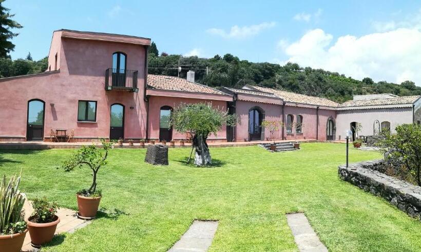 بنسيون Il Giardino Degli Ovali