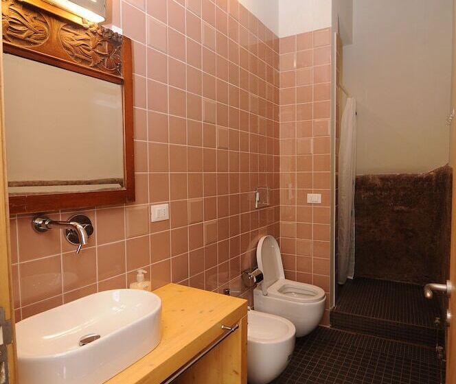 بنسيون Il Giardino Degli Ovali