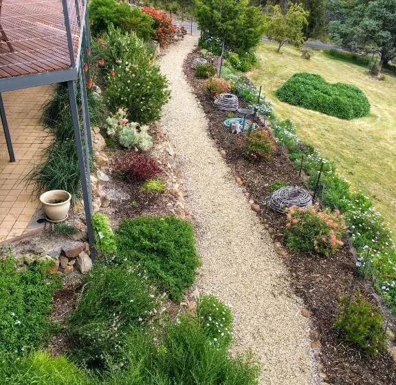 Пансион Storm Bay B & B