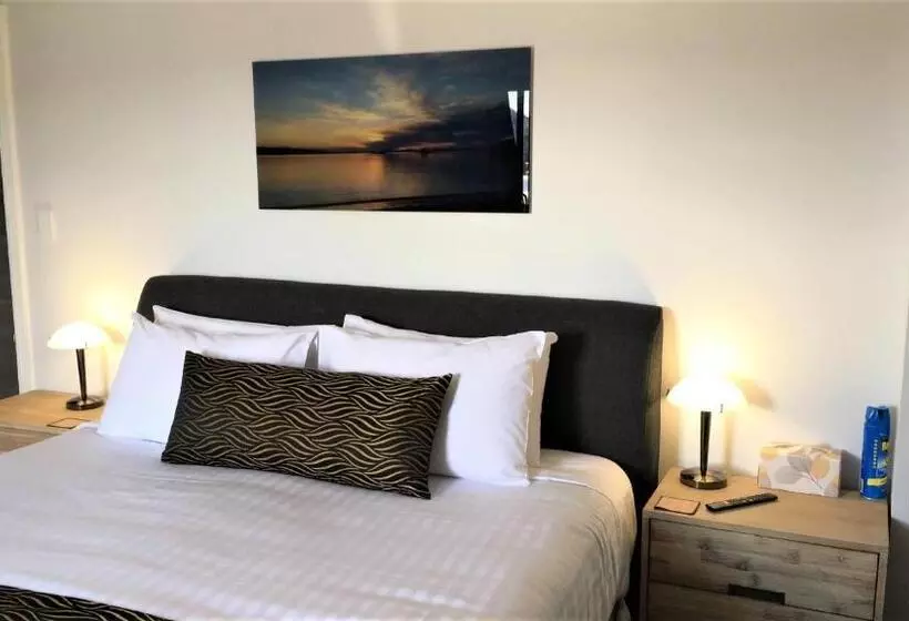 Пансион Storm Bay B & B