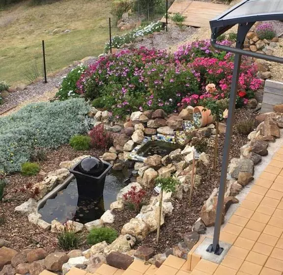 Пансион Storm Bay B & B