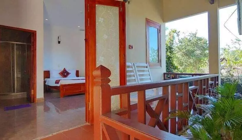 استراحتگاه Hong Bin Bungalow