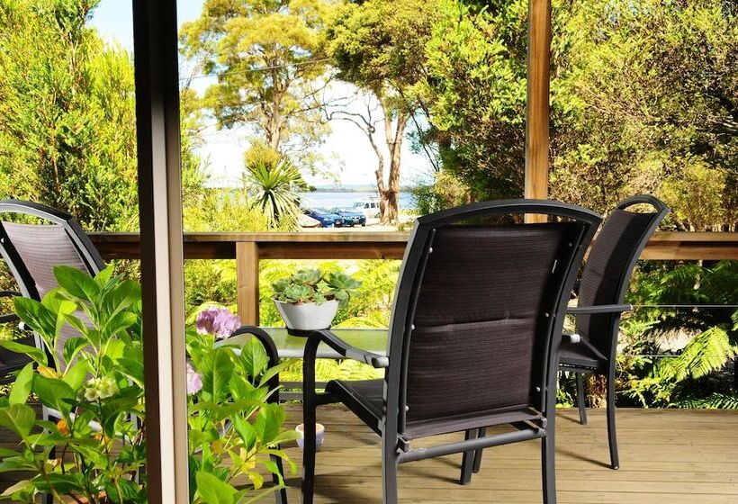 The Crays Accommodation