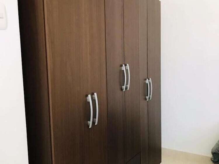 Общежитие The Florian's B&B