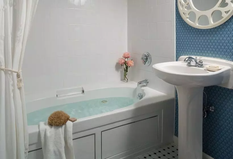 Bed & Breakfast Hampton Terrace Inn