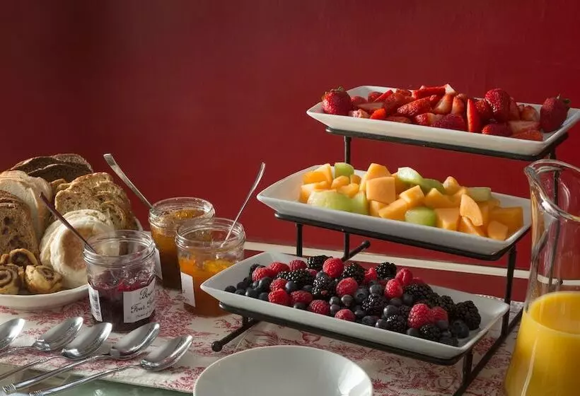 Bed & Breakfast Hampton Terrace Inn