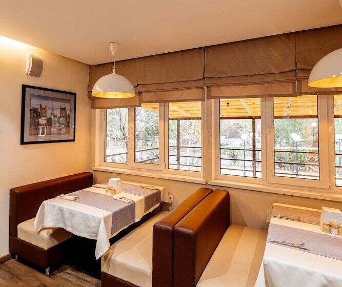 Chagala Hotel Uralsk