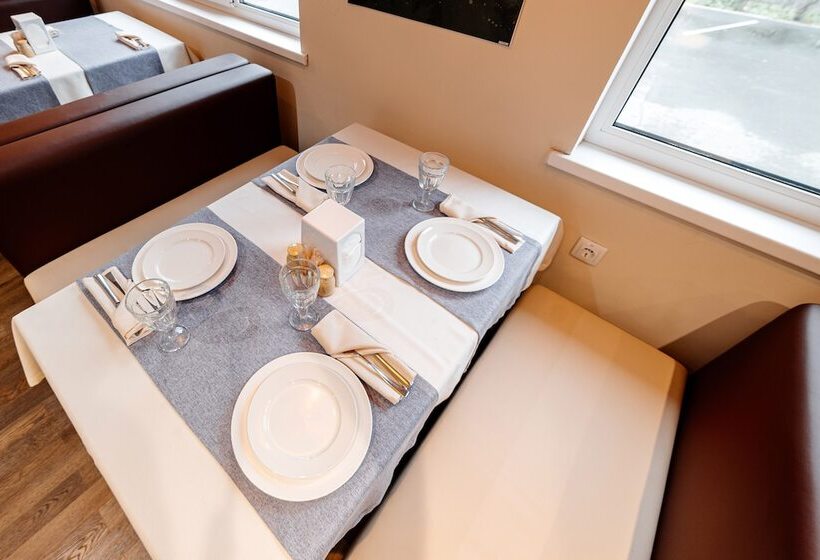 Chagala Hotel Uralsk